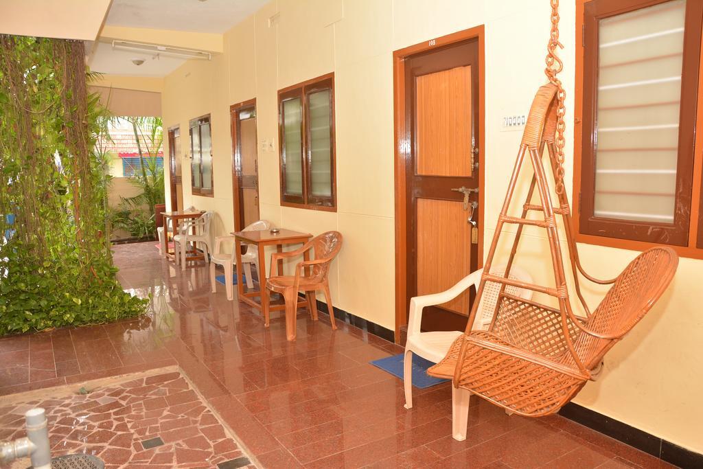Siva Guest House مهاباليبورام المظهر الخارجي الصورة