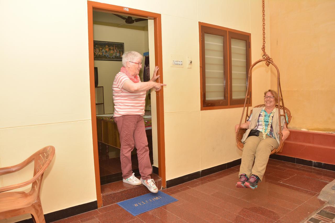 Siva Guest House مهاباليبورام المظهر الخارجي الصورة