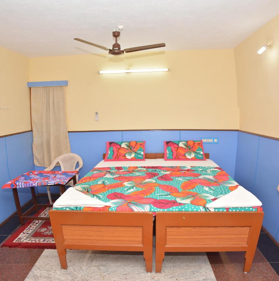 Siva Guest House مهاباليبورام المظهر الخارجي الصورة
